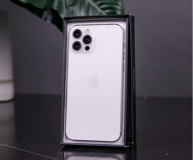 iPhone 12 Pro 128gb, Dual Sim Silver (MGLA3) б/у